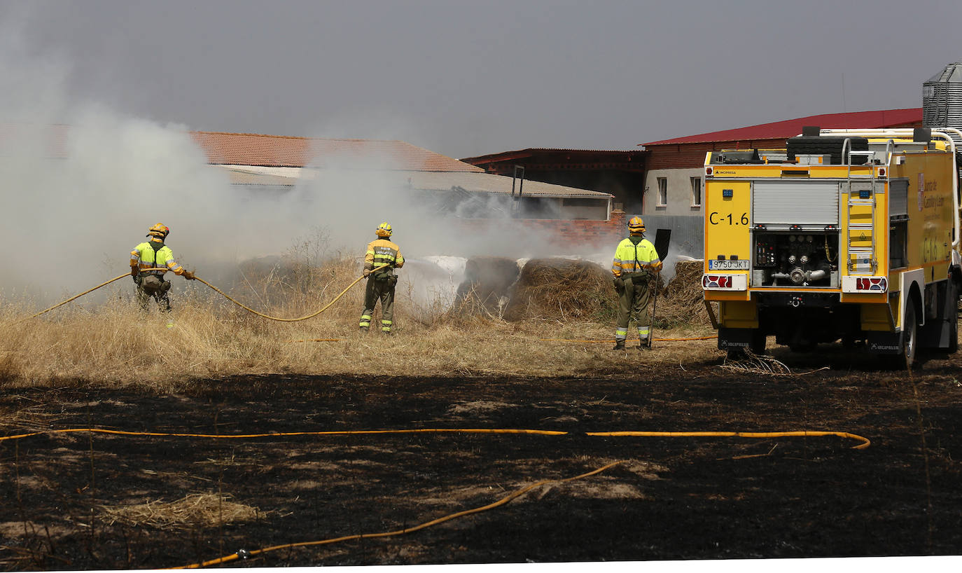 Fotografías del incendio en Marazuela