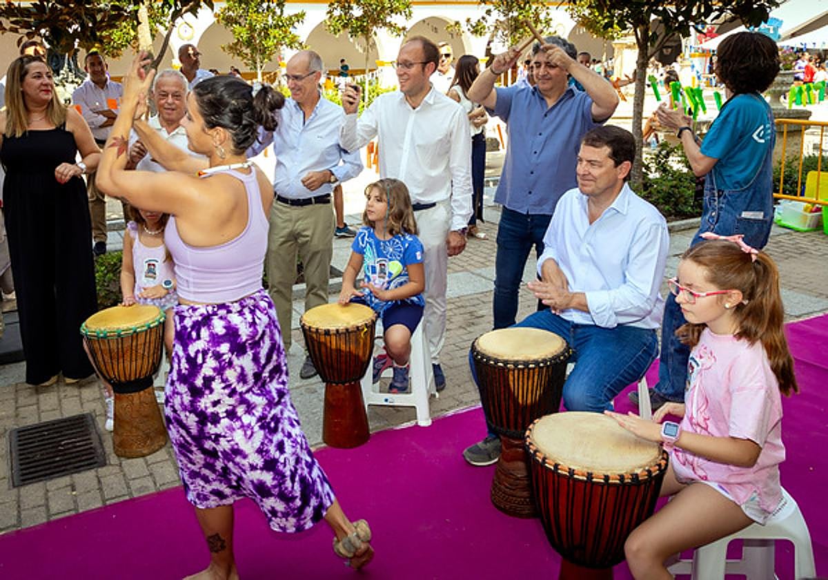 Alfonso Fernández Mañueco, en una actividad de Divierteatro, en Ciudad Rodrigo.