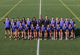 Foto del equipo antes del entrenamiento.