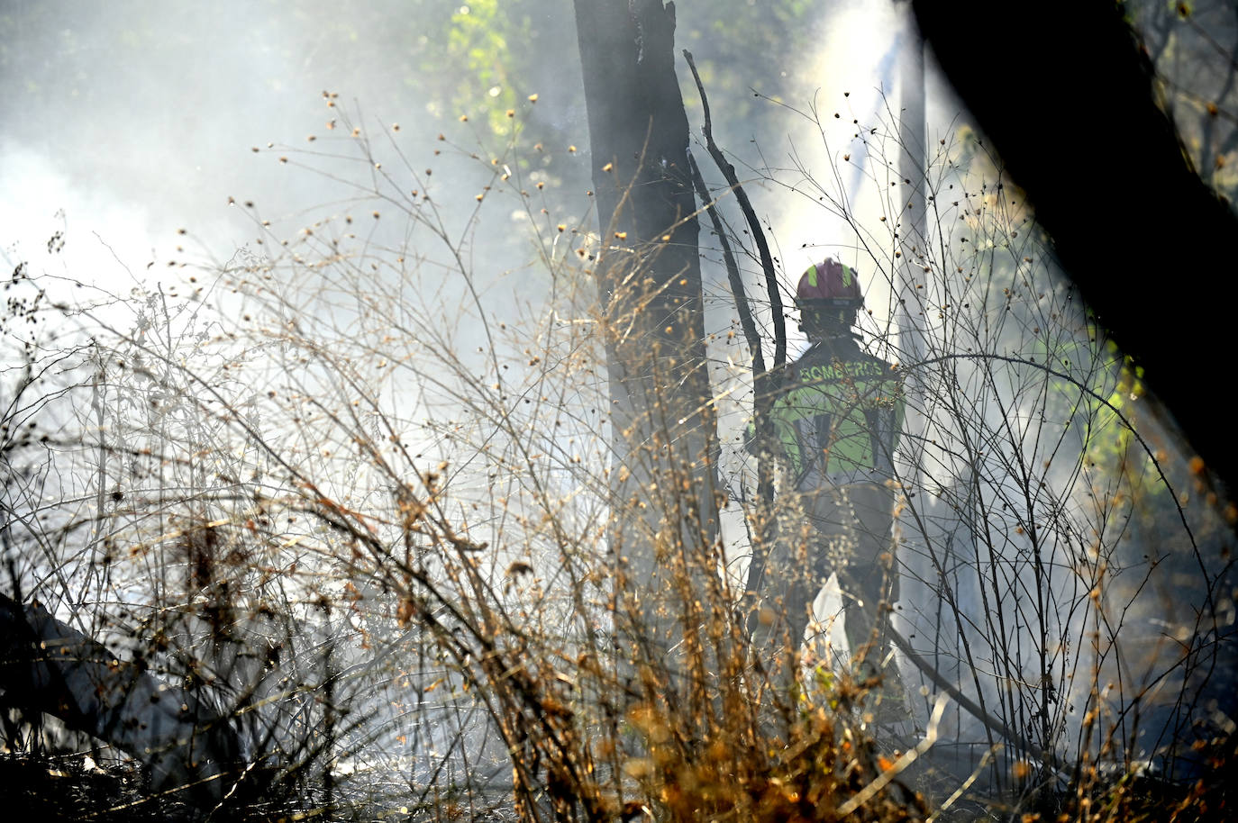 Los Bomberos sofocan dos incendios este viernes en Valladolid