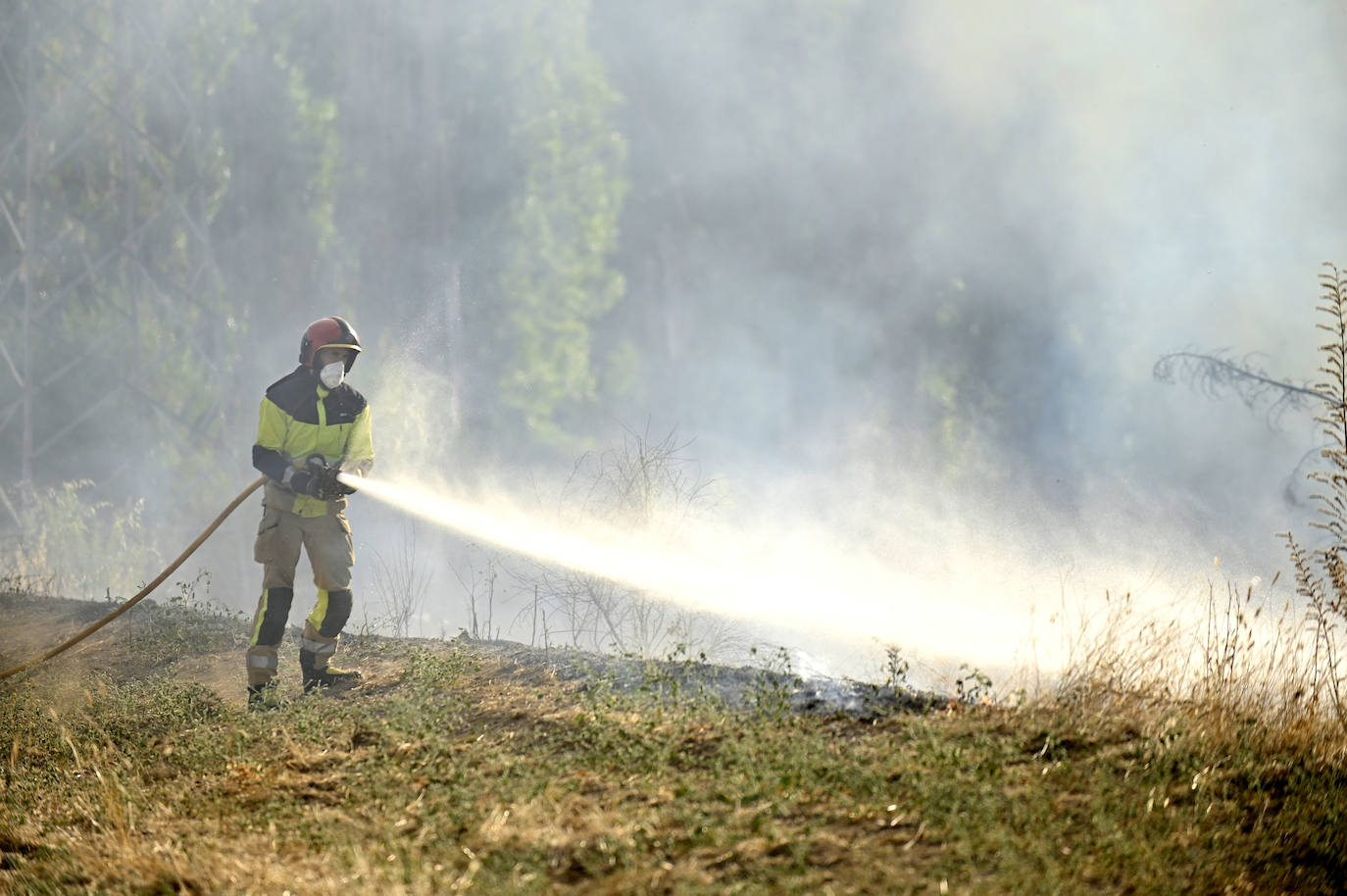 Los Bomberos sofocan dos incendios este viernes en Valladolid