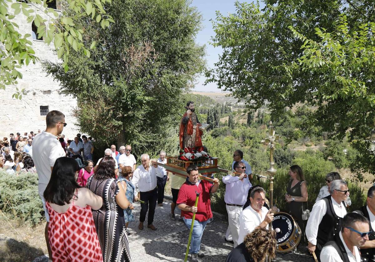 Procesión de San Bartolomé en Fompedraza