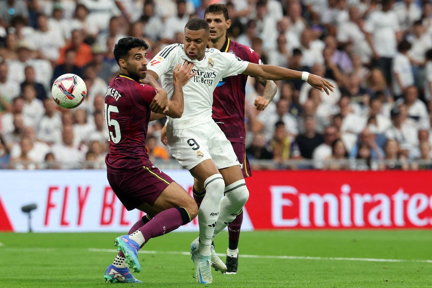 Las imágenes del partido entre el Real Madrid y el Real Valladolid