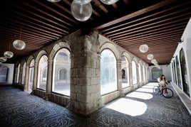 Claustro de las Tabas en Las Francesas.