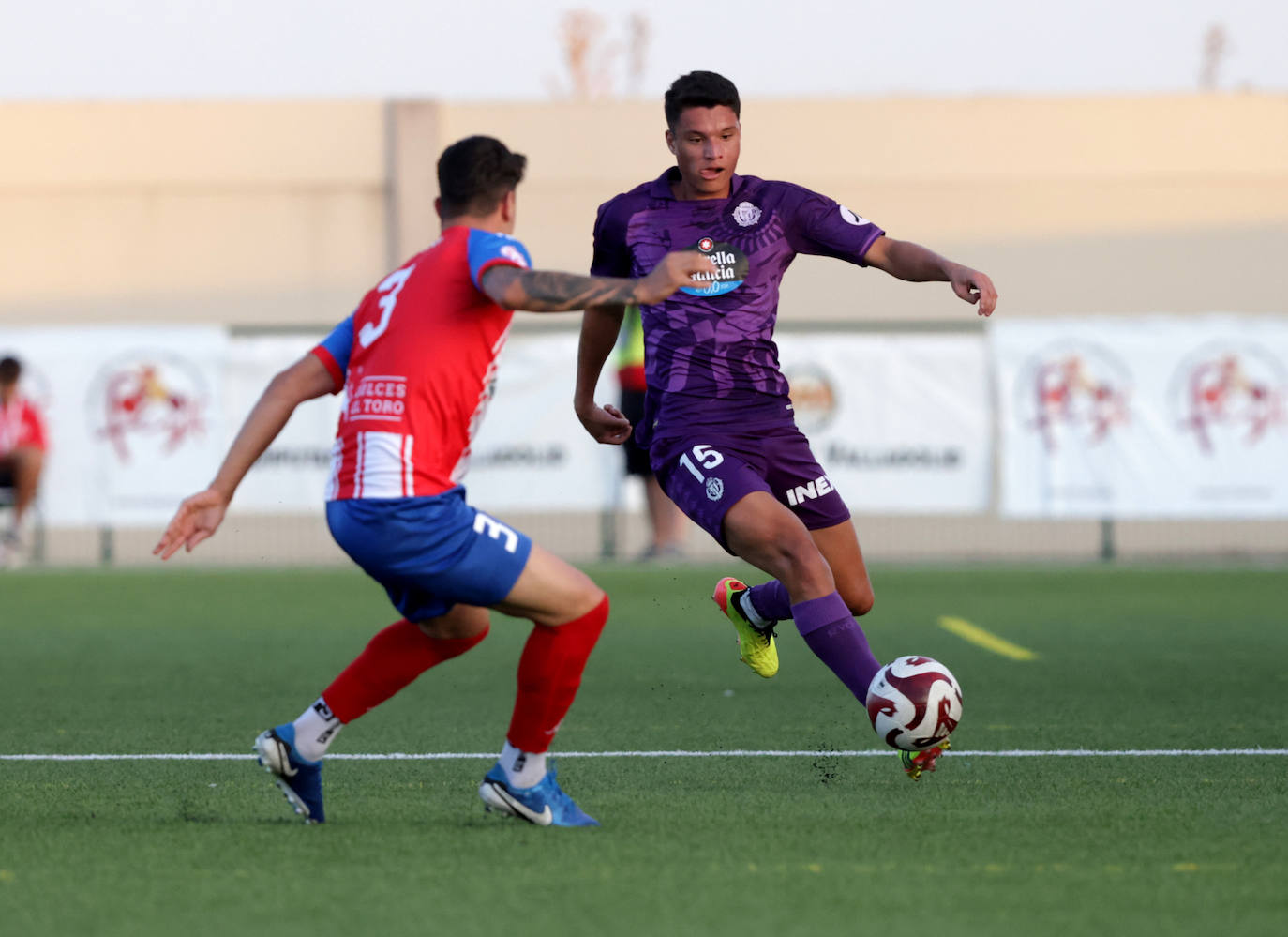 La final del Trofeo Diputación entre Atlético Tordesillas y Real Valladolid, en imágenes