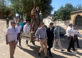 La imagen de San Agustín, en andas.