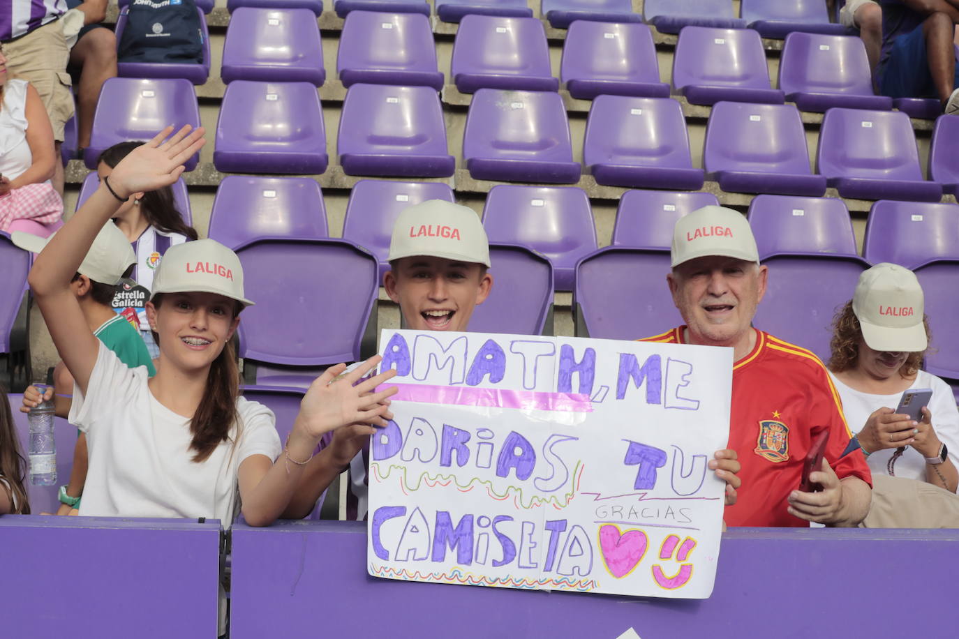 Búscate en la grada del estadio José Zorrilla (3/4)