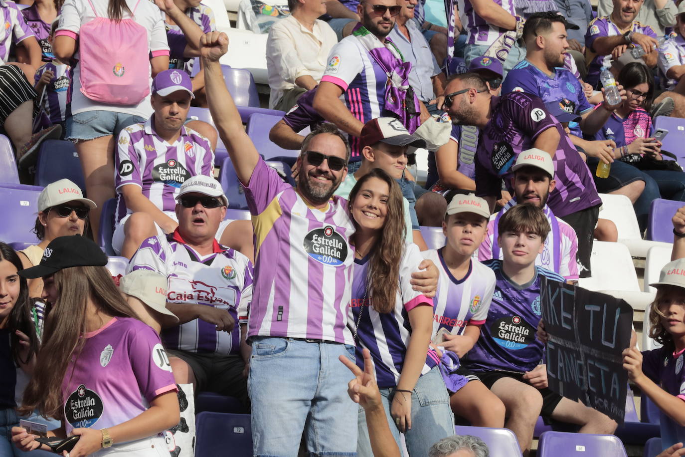 Búscate en la grada del estadio José Zorrilla (3/4)