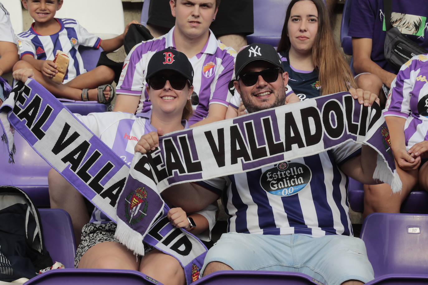 Búscate en la grada del estadio José Zorrilla (3/4)