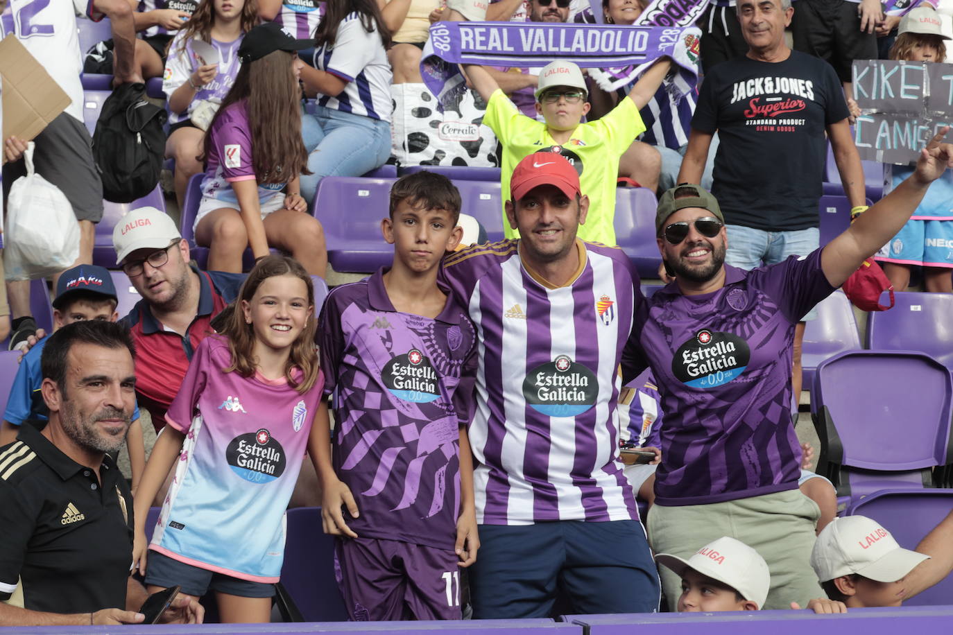 Búscate en la grada del estadio José Zorrilla (3/4)