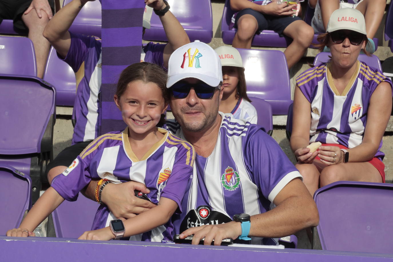 Búscate en la grada del estadio José Zorrilla (4/4)