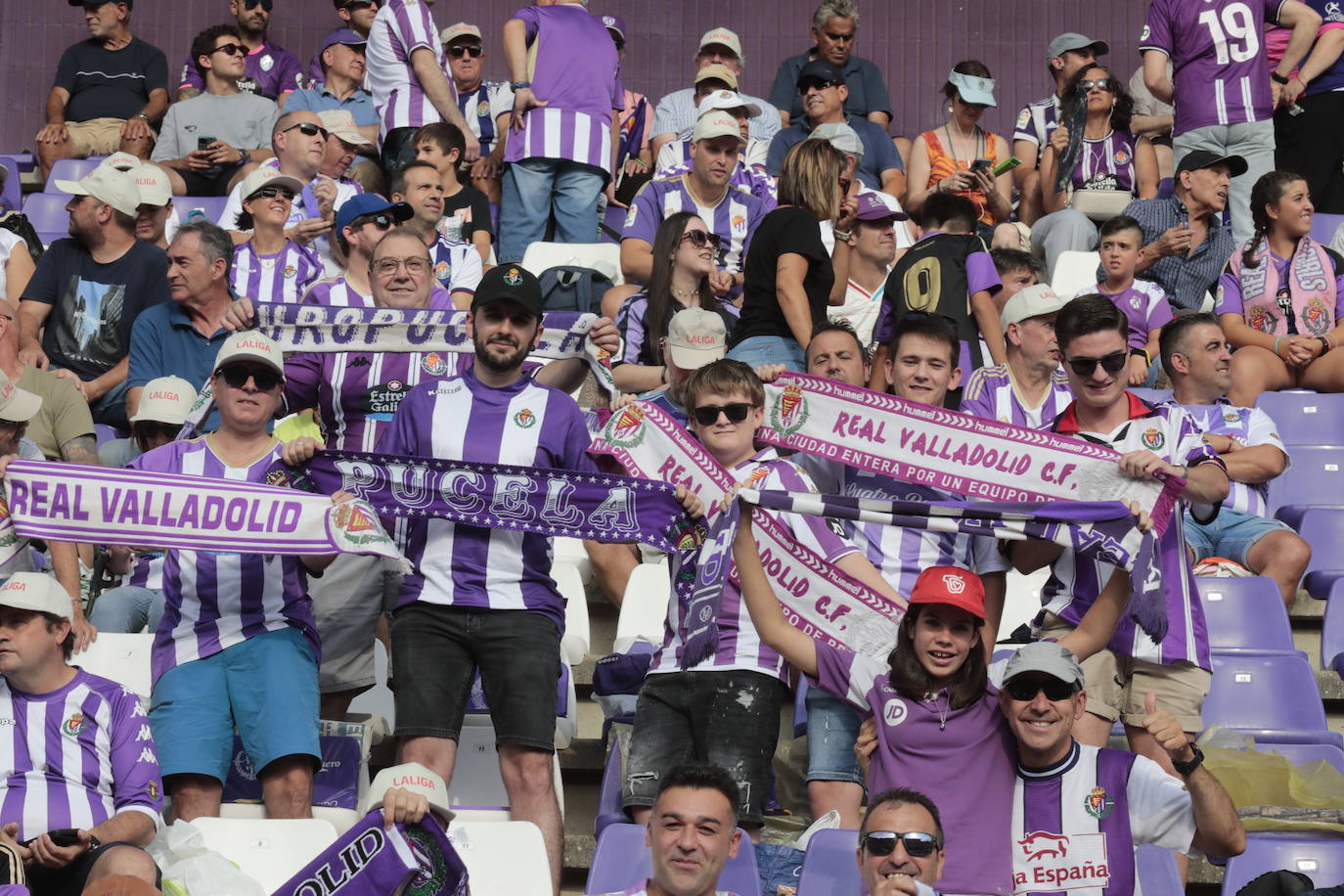 Búscate en la grada del estadio José Zorrilla (4/4)