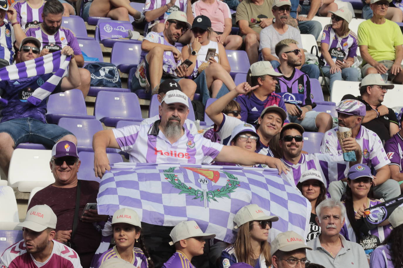 Búscate en la grada del estadio José Zorrilla (4/4)