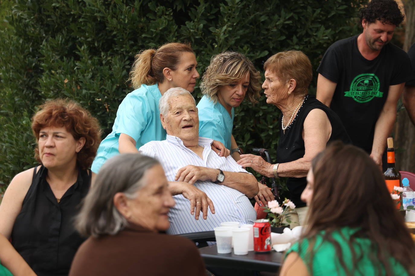 La fiesta de los 30 años de la Residencia El Villar de Laguna