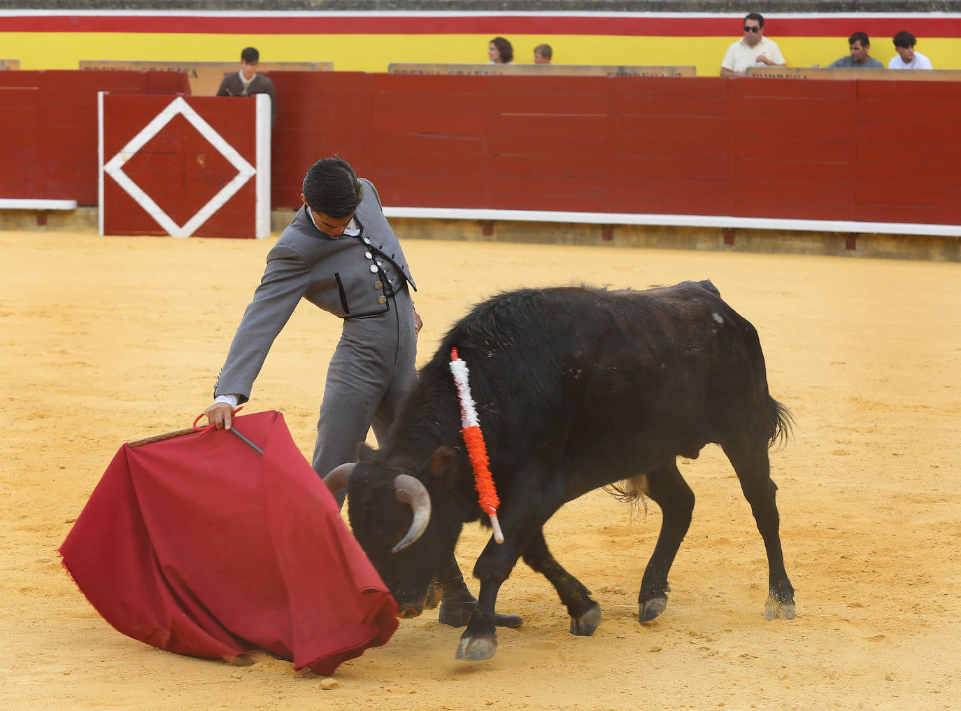 El peruano Alejandro Chavarri, triunfador de la clase práctica en Palencia