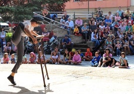 El teatro callejero llena Palencia