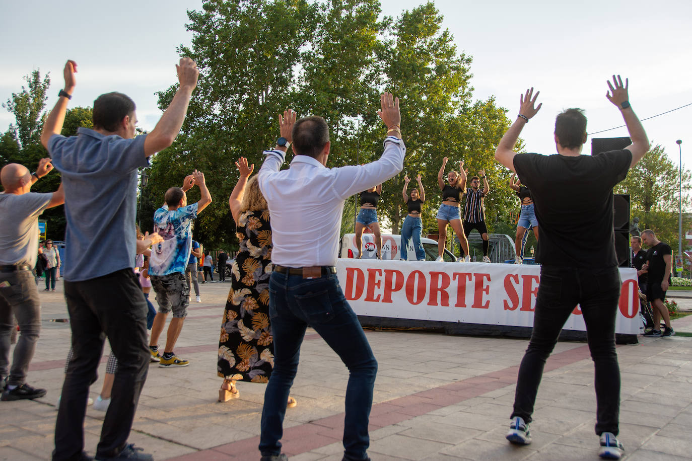 Los gimnasios de Palencia animan a bailar