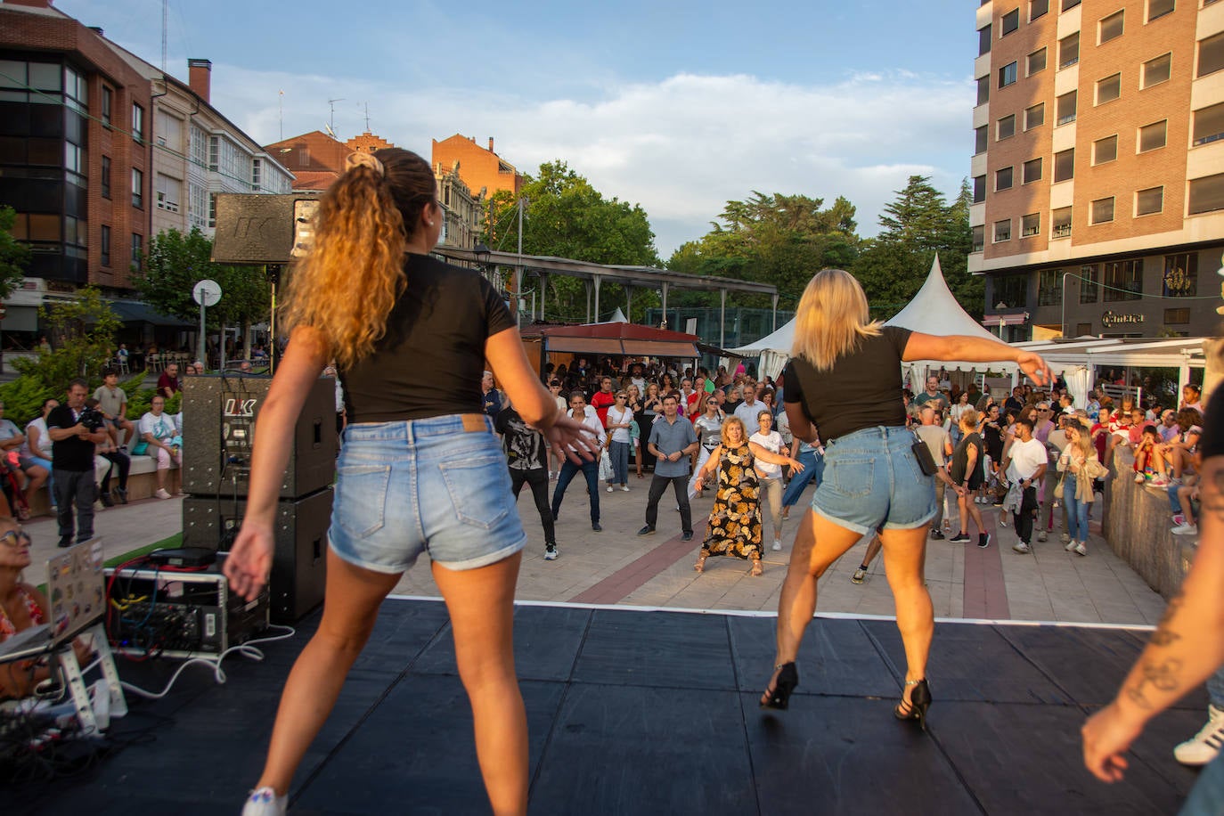 Los gimnasios de Palencia animan a bailar