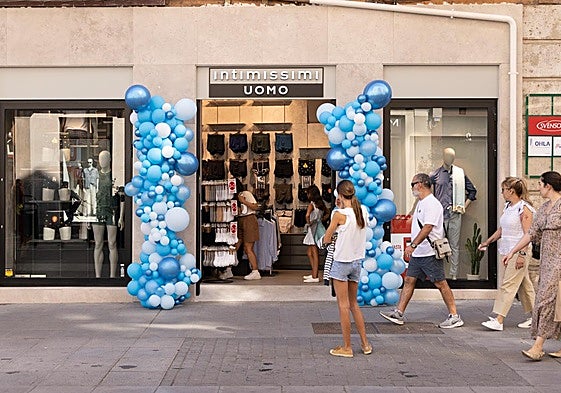 Nueva tienda de Intimissimi Uomo en la calle Santiago.