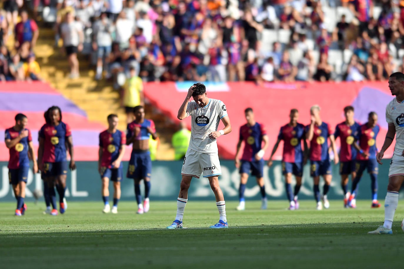 La goleada del Barcelona al Real Valladolid, en imágenes