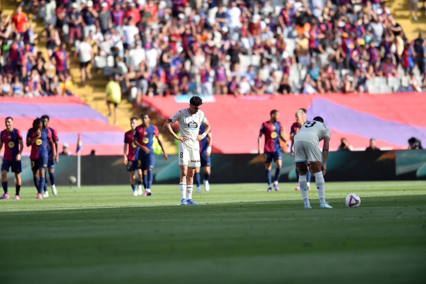 La goleada del Barcelona al Real Valladolid, en imágenes