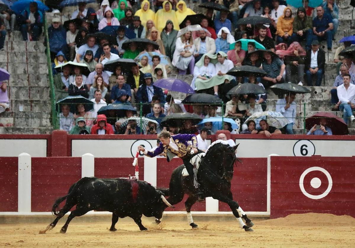 La corrida de Rejones de las Fiestas de Valladolid, en imágenes