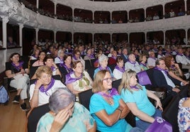 Participantes en el acto de las casas regionales.