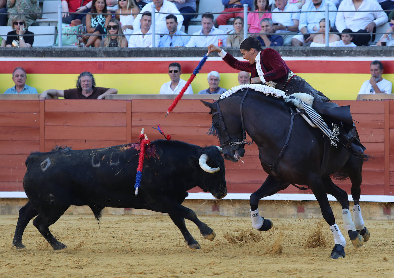 Triunfo del rejoneo en San Antolín