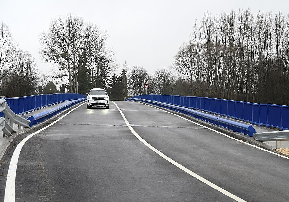 Inauguración de la obra realizada en el puente sobre el río Arlanzón, en Burgos.