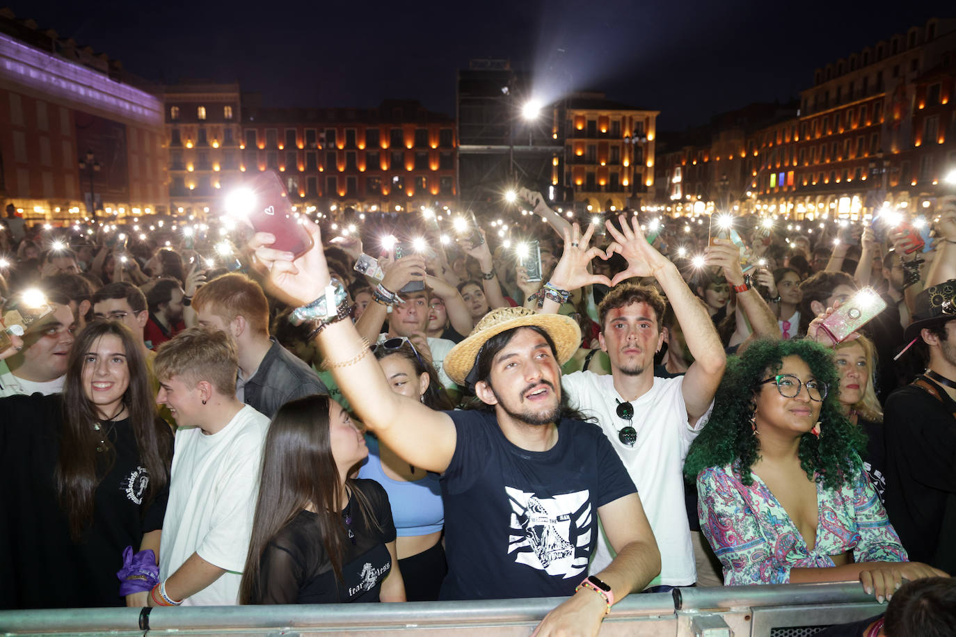 Las imágenes del concierto de Hijos del Tercer Acorde, teloneros de Mägo de Oz