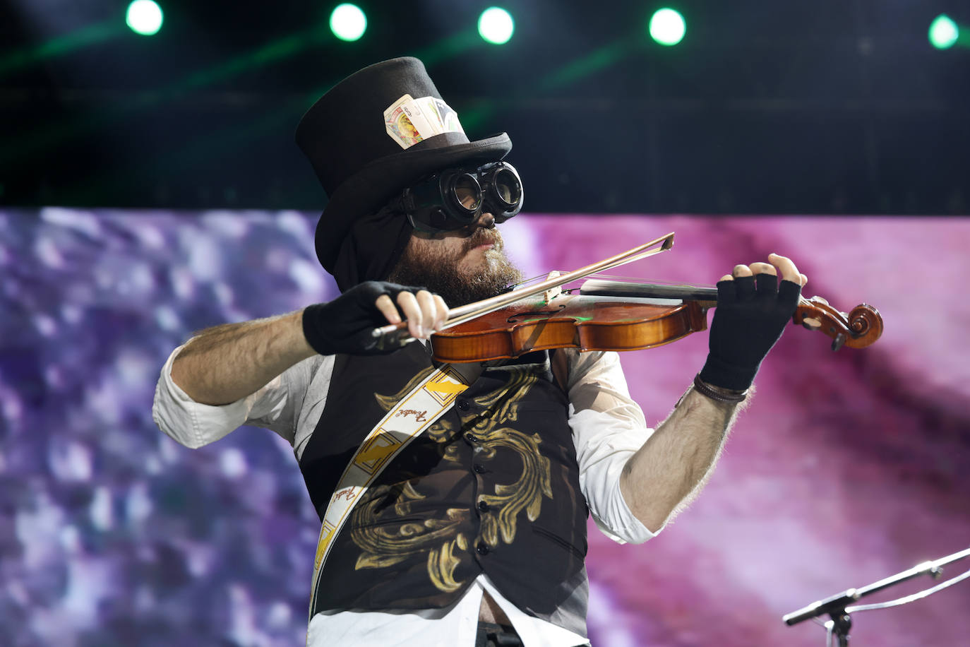 Las imágenes del concierto de Hijos del Tercer Acorde, teloneros de Mägo de Oz