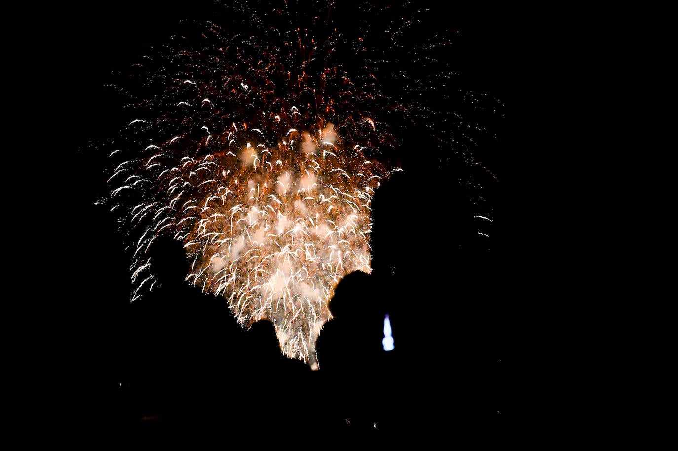 Las imágenes de los fuegos artificiales en Valladolid de la mano de Tamarit