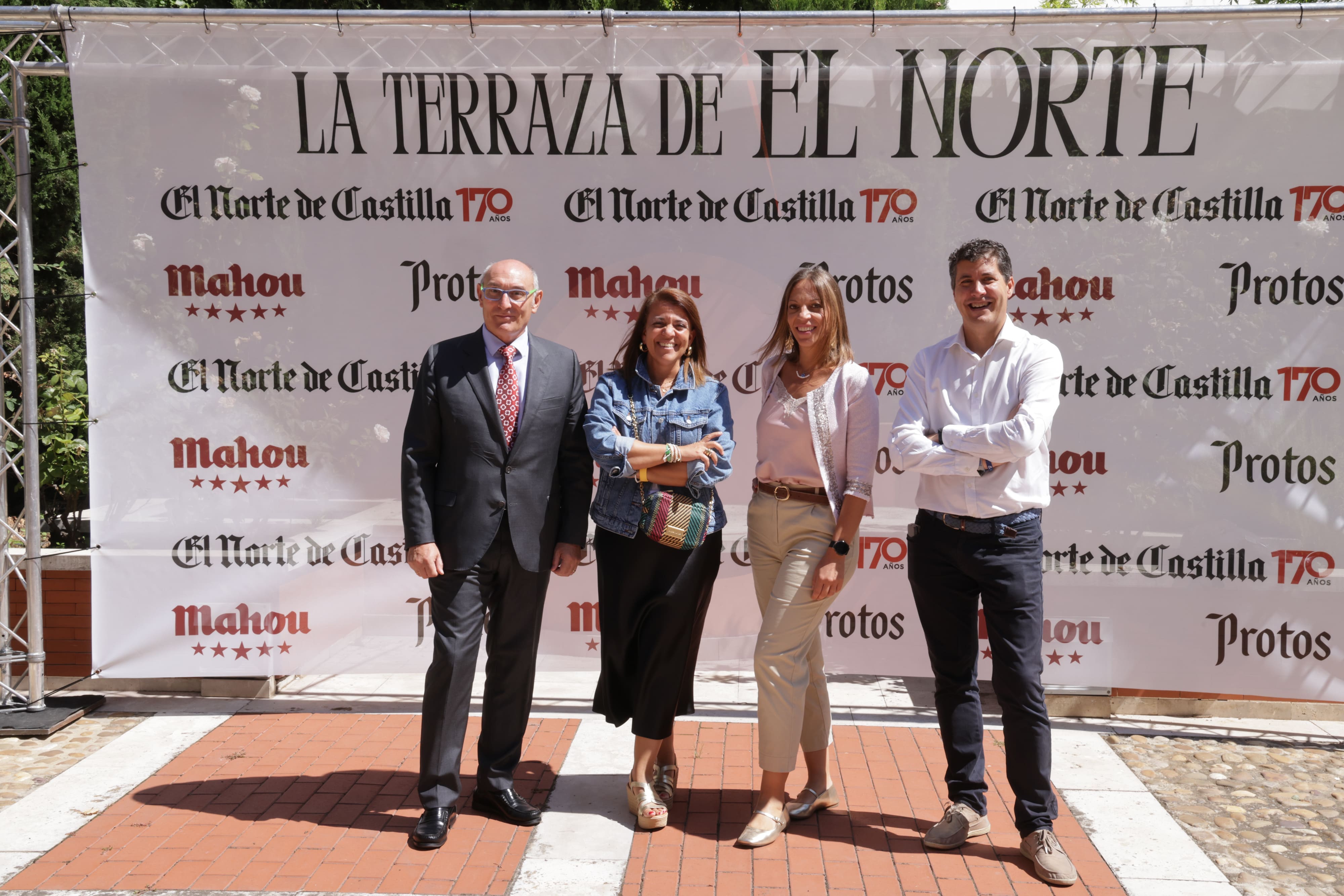 Luis Ángel Catalán, Ana Martín, Elisa Blanco y Carlos San José.