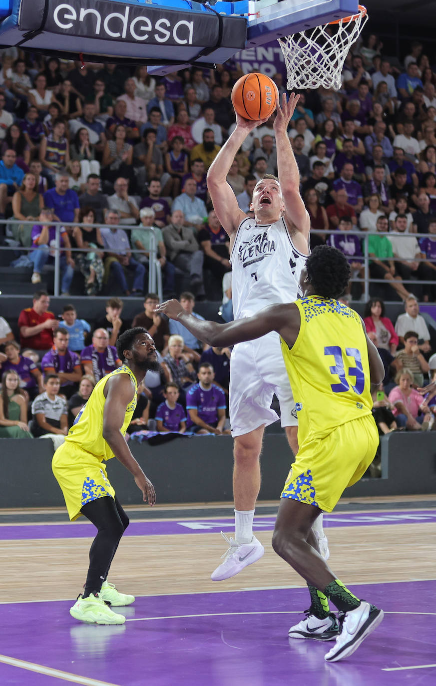 Así ha sido el primer partido del Palencia Baloncesto de pretemporada