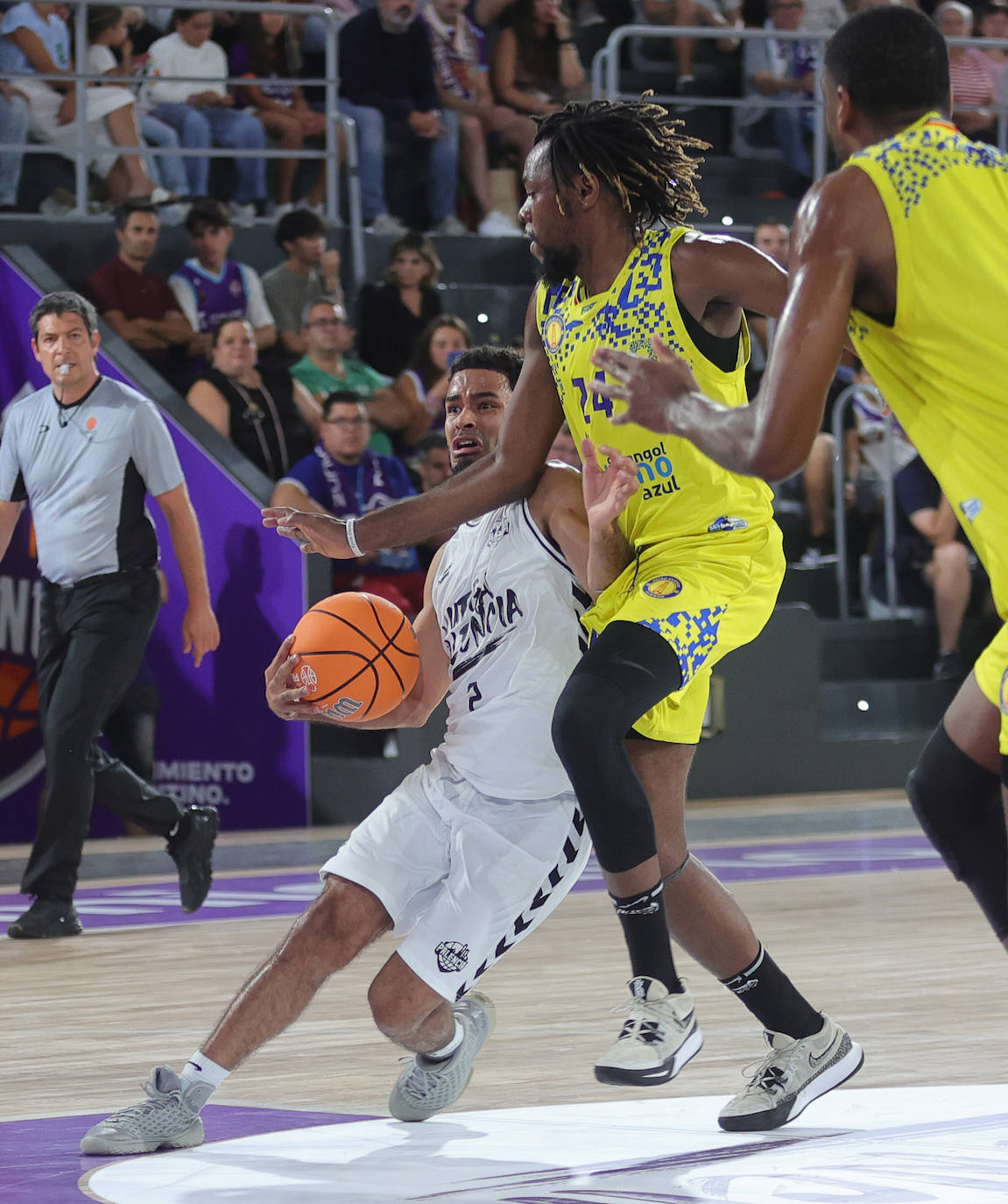 Así ha sido el primer partido del Palencia Baloncesto de pretemporada