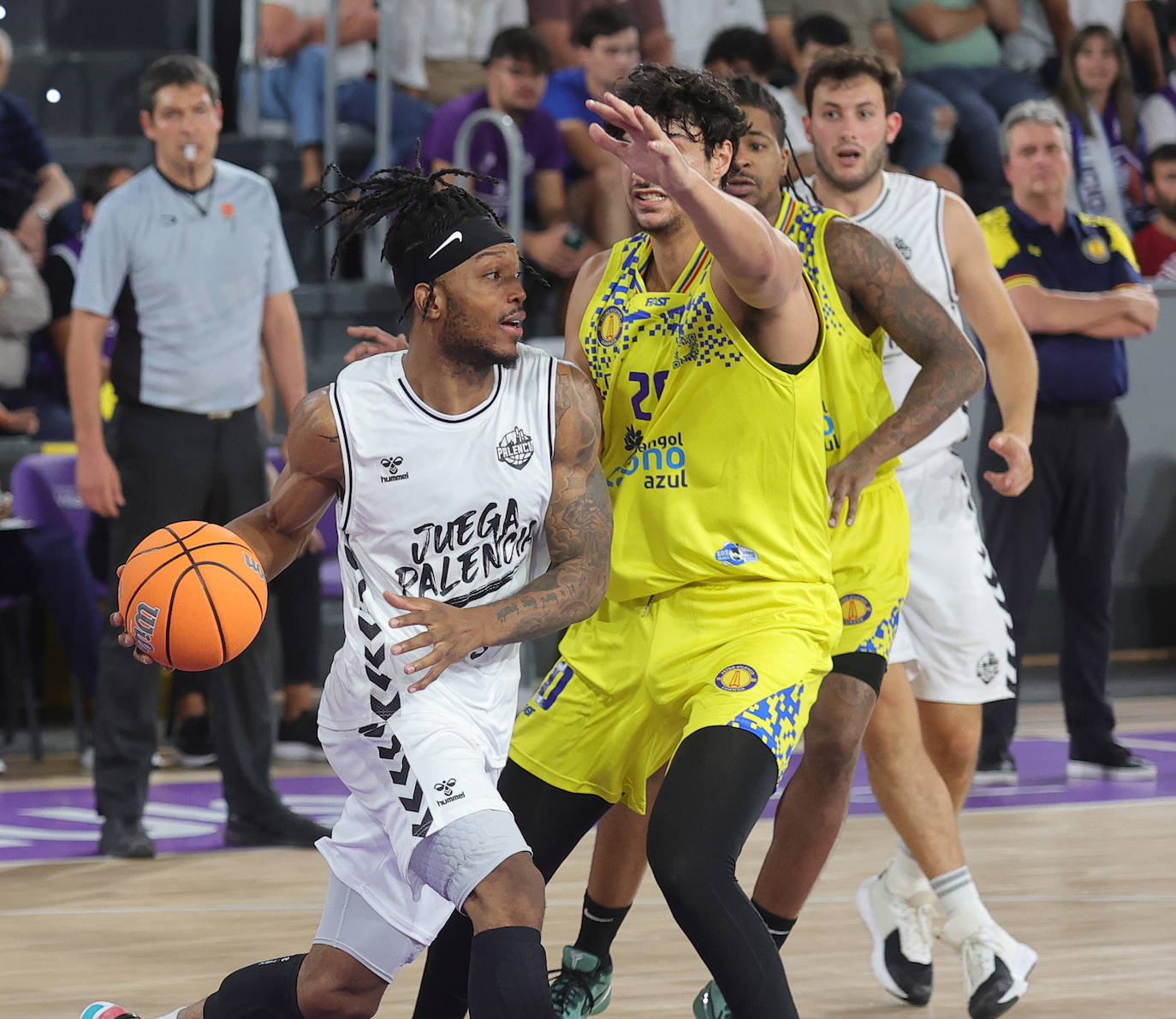 Así ha sido el primer partido del Palencia Baloncesto de pretemporada