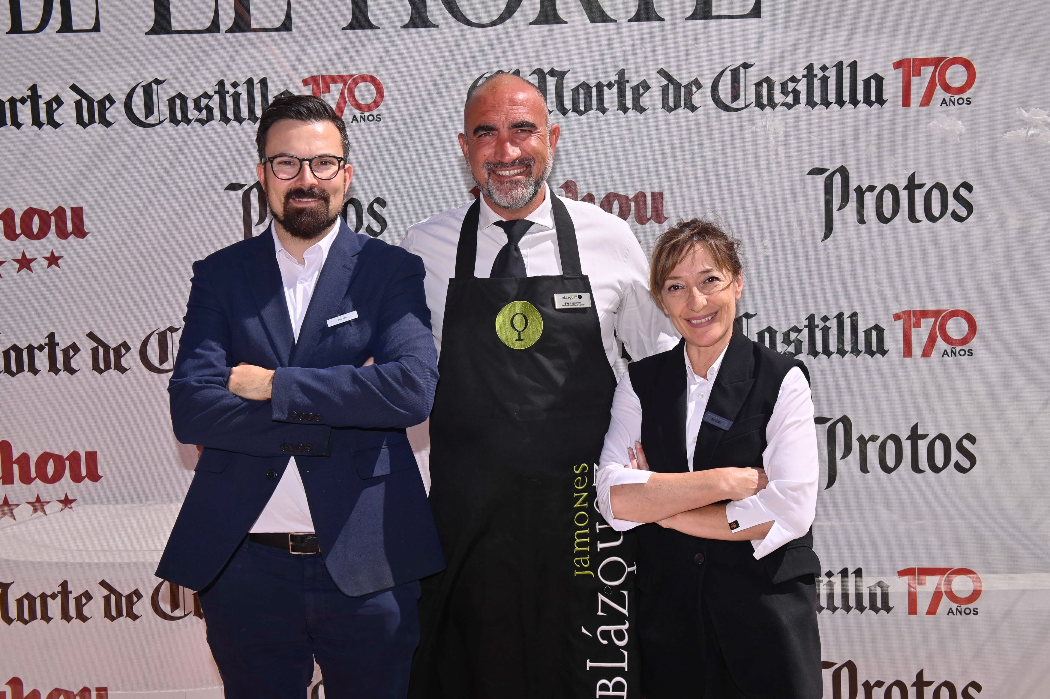 Álvaro Sobradillo (Hotel Recoletos), Jorge Vázquez (cortador de Jamones Blázquez) y Norma de Diego (Hotel Recoletos).