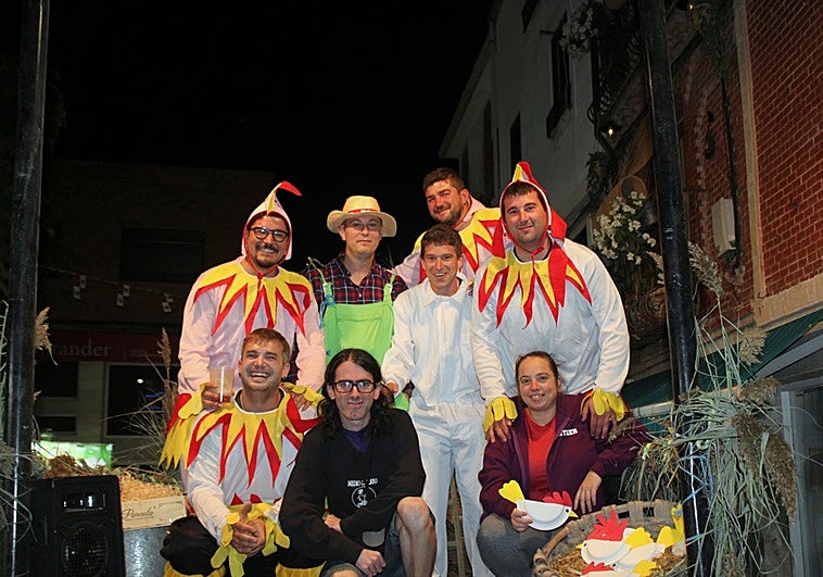 Baltanás inicia sus Fiestas Patronales con un vistoso desfile de Peñas