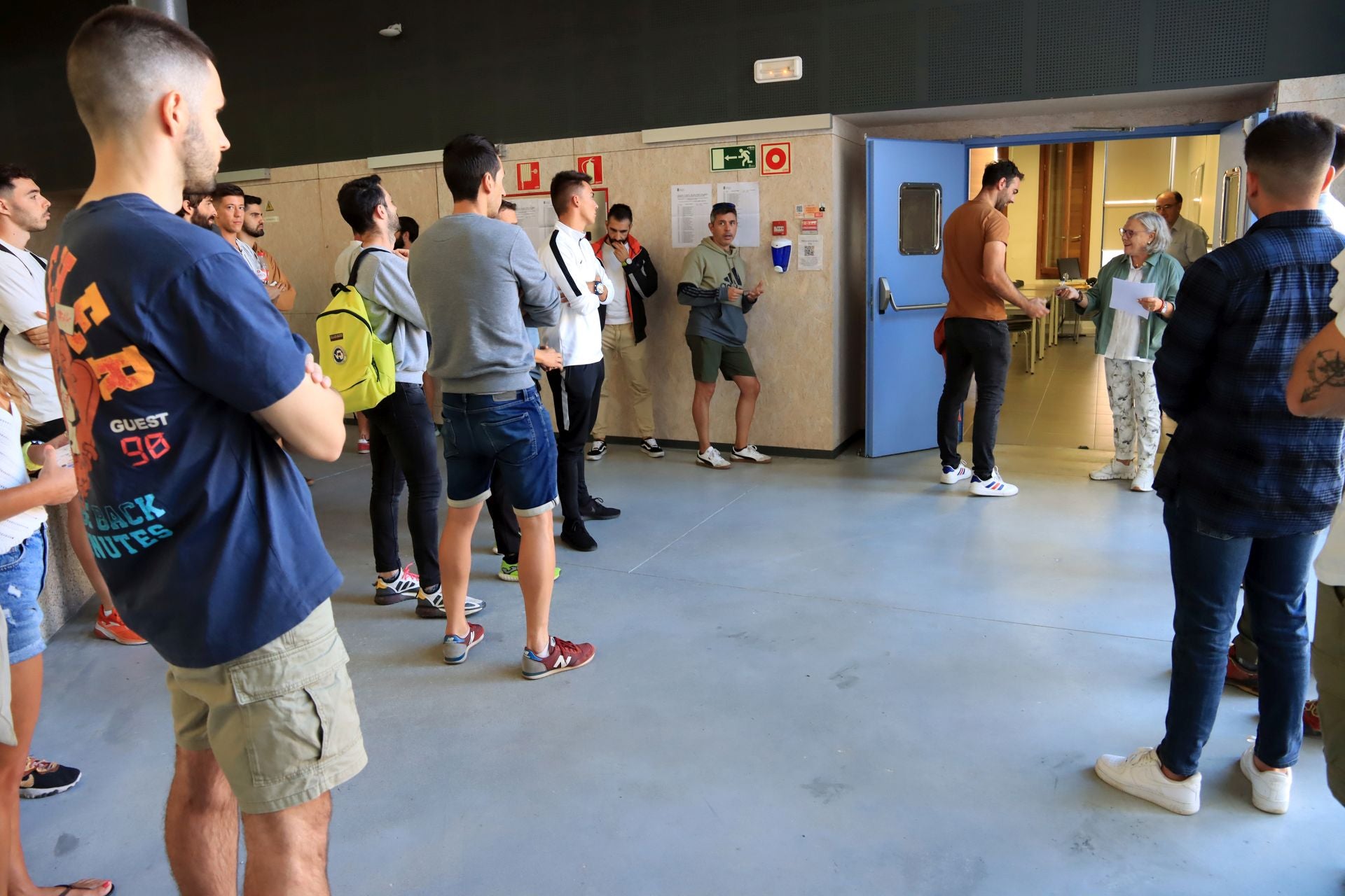 Fotografías del examen para ser bombero en Segovia