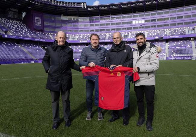 Luis Minguela, Juan Carlos 'El Galgo', Landáburu y Víctor, mezcla de internacionales que defendieron a la selección cuando estaban en Valladolid y en otros clubes.