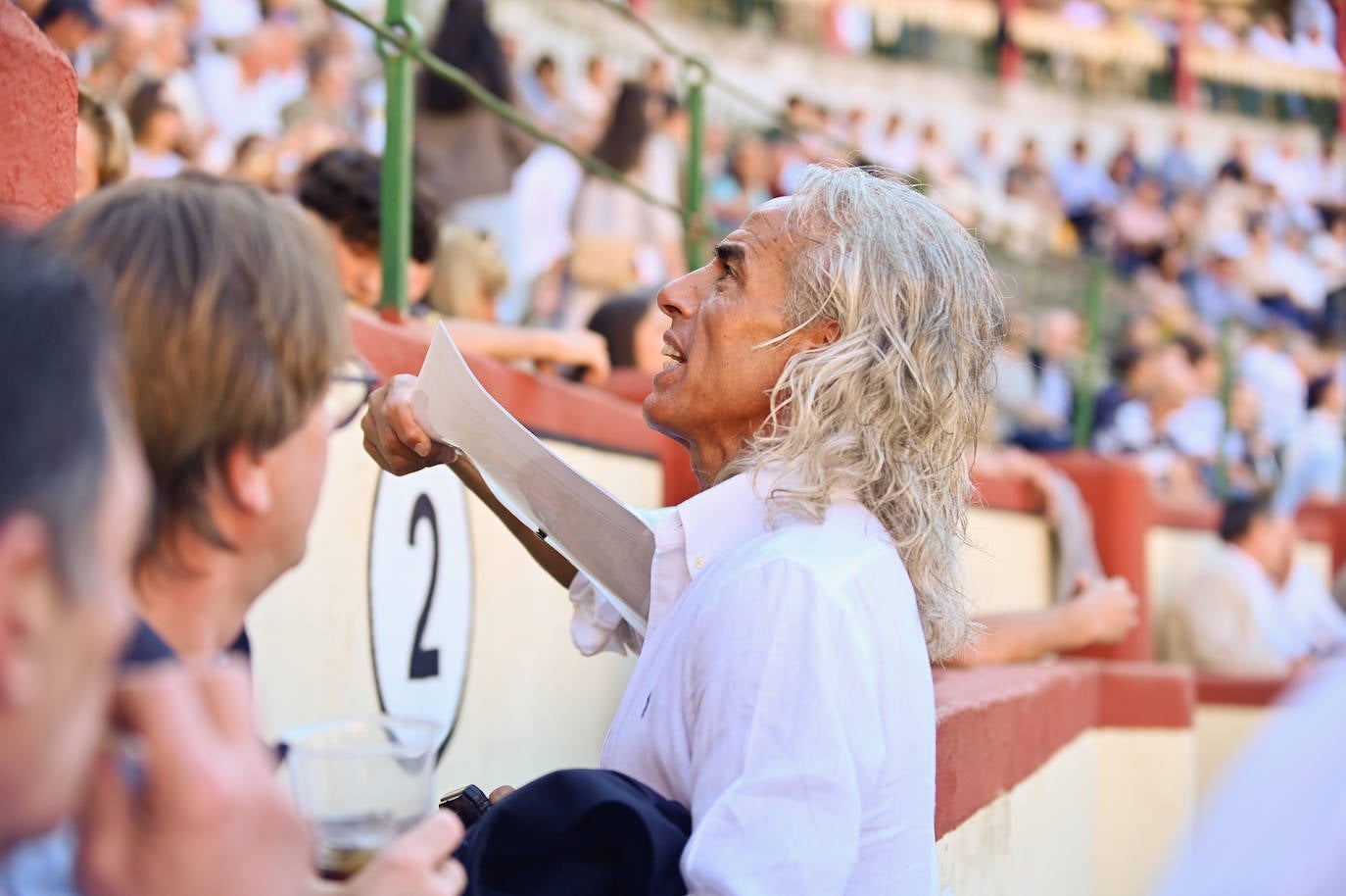 Imágenes de la tarde de toros de los diestros banderilleros en Valladolid