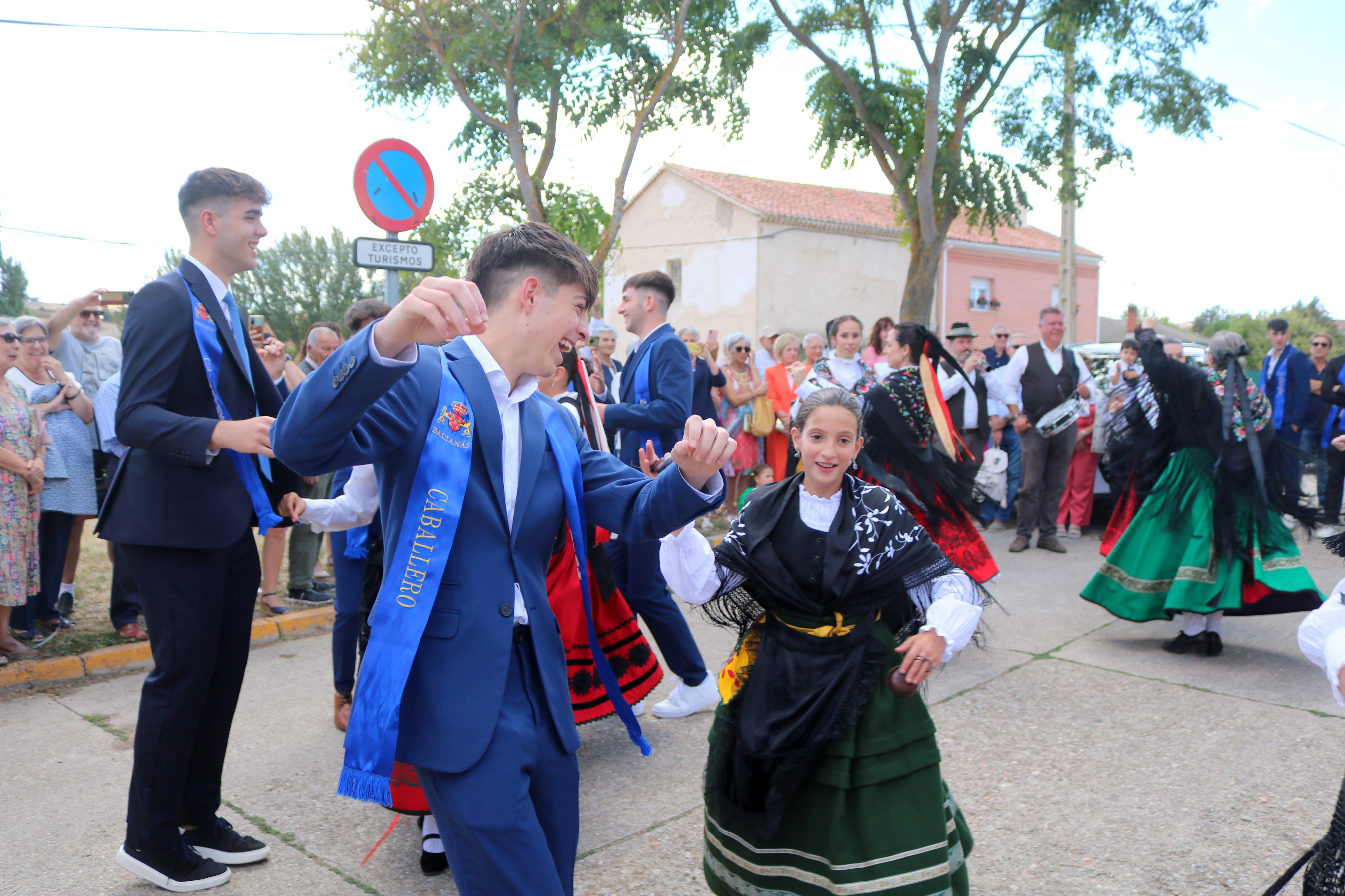 Baltanás se rinde a la Virgen de Revilla