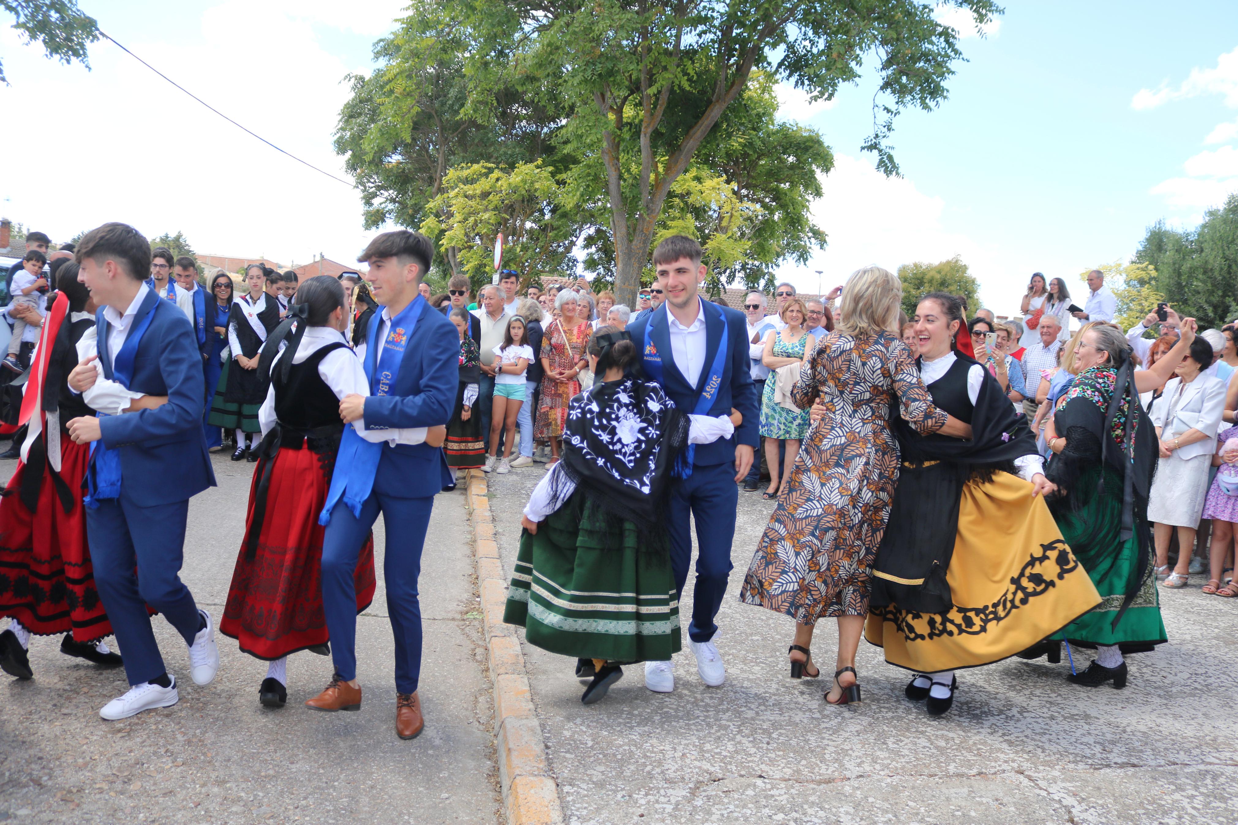 Baltanás se rinde a la Virgen de Revilla