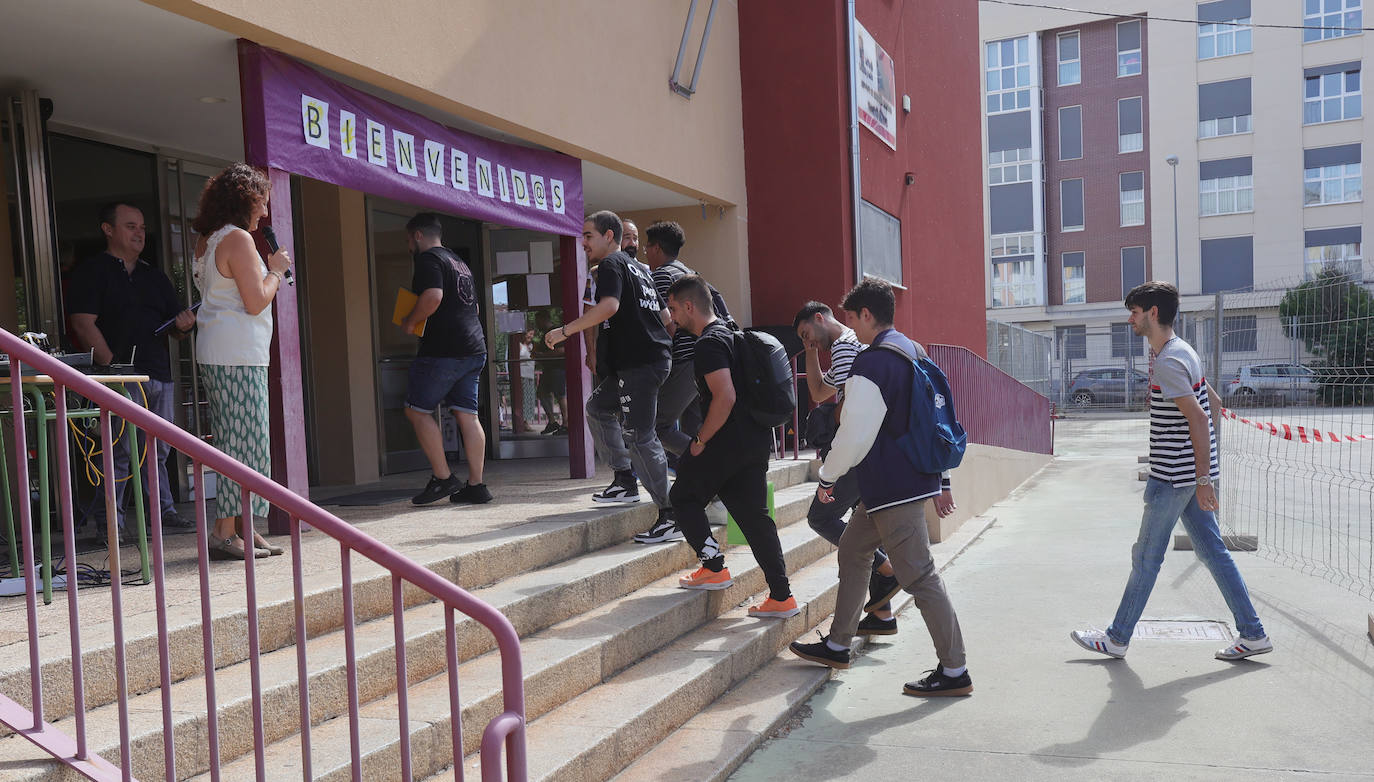 La vuelta a las aulas de ESO, Bachillerato y FP en Palencia