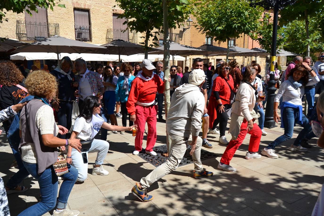 Así lo pasan en Astudillo en las Ferias y Fiestas de la Santa Cruz