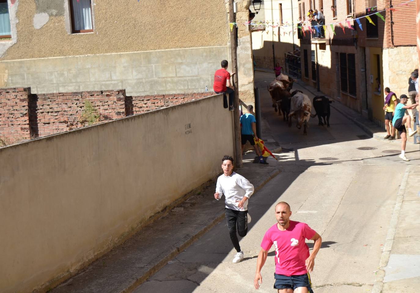 Así lo pasan en Astudillo en las Ferias y Fiestas de la Santa Cruz