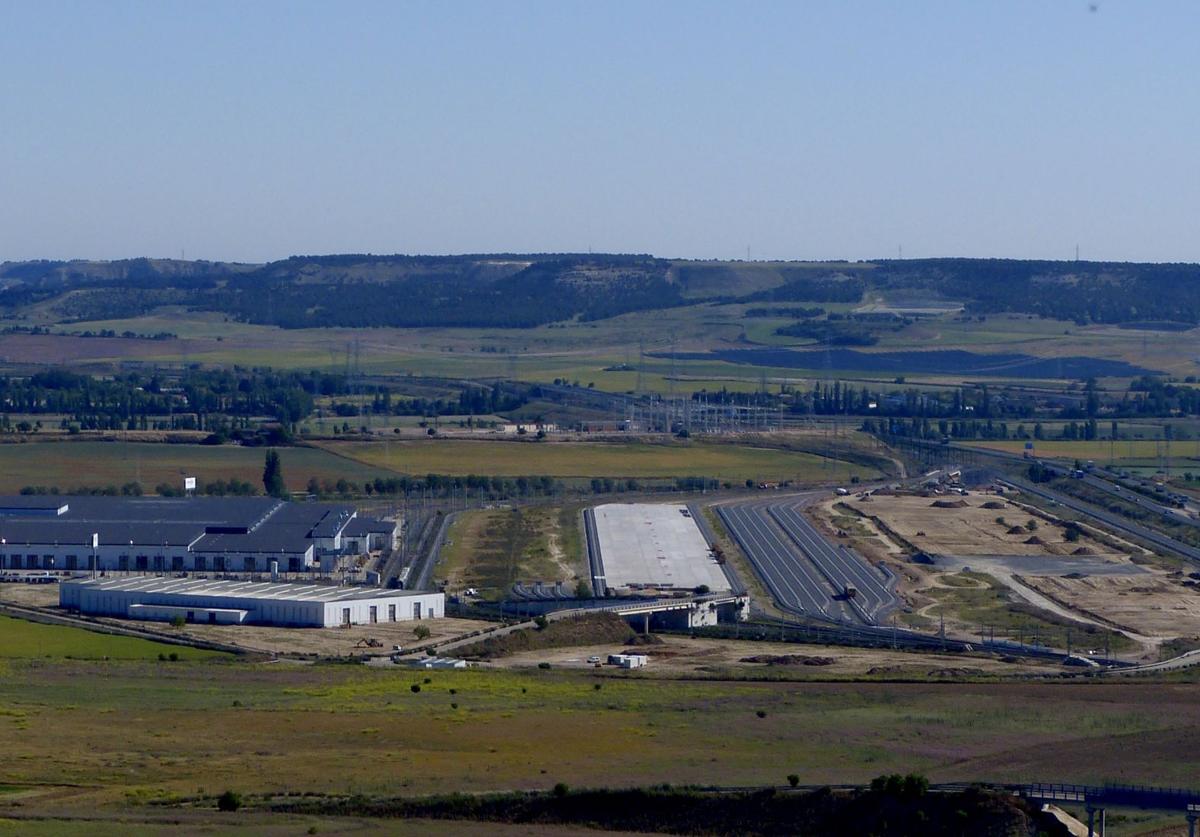 Terrenos del páramo de San Isidro donde se ubican los nuevos talleres y la futura estación intermodal.