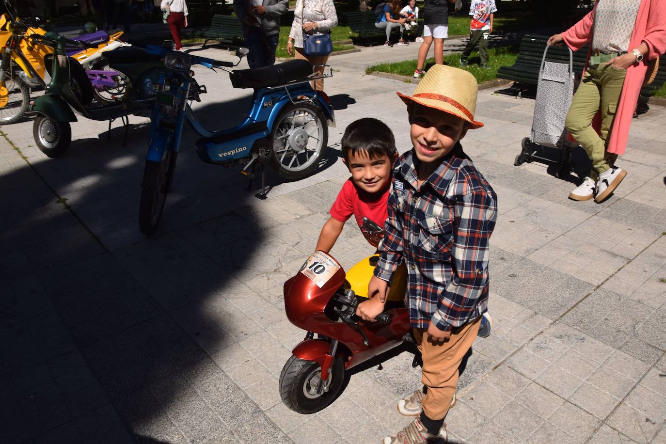 Las motos clásicas rugen en Guardo