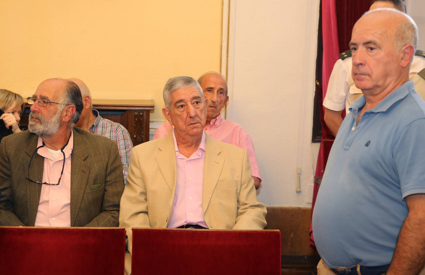 Presentacion del libro &#039;Piedras entre cañones&#039; en la Academia de Artillería