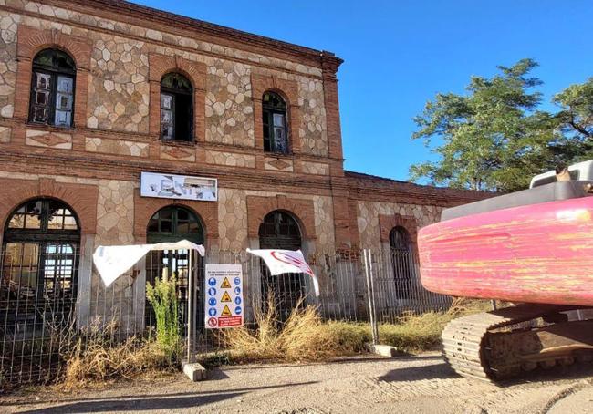 Fachada de la estación.